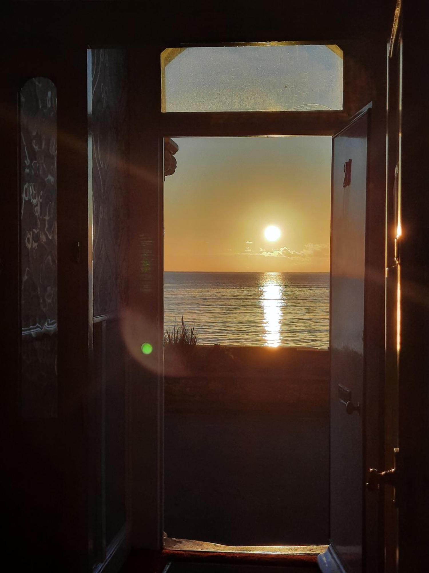 Penn House Hotel Weymouth Bagian luar foto